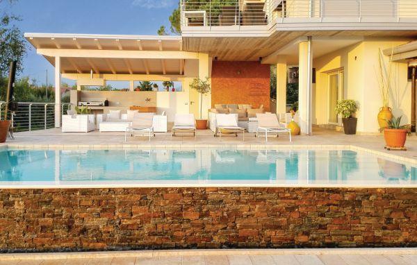 Ferienhaus mit Pool für 8 Personen in Lazise am Gardasee Gardasee